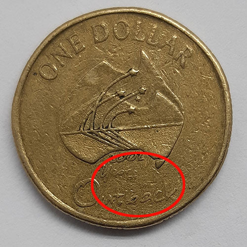 2002 1 dollar Australian coin Die fill Error