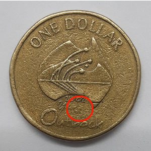 2002 1 dollar Australian coin Die fill Error