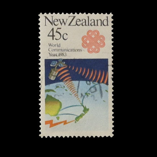 NEW ZEALAND 1983 45c SATELLITE VFU