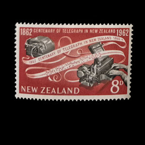 NEW ZEALAND 1962 8d BLACK/RED TELEGRAPH MH