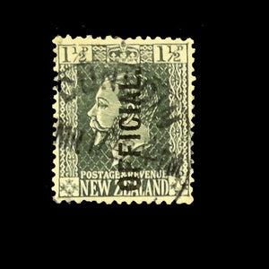 NEW ZEALAND 1915 1 1/2d GREY KGV 'OFFICIAL' GU